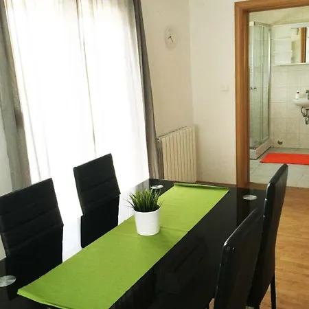 Superior-apartment Mit Einem Schlafzimmer In Strandnaehe By Interhome Apartmán *